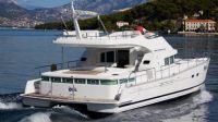 Lagoon Power 44