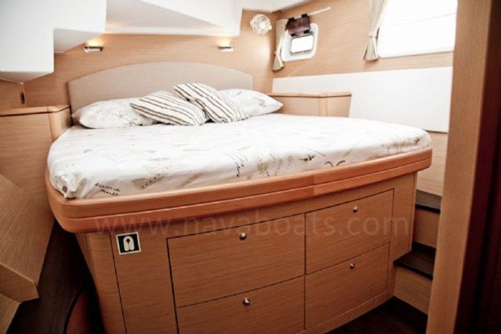 Lagoon 500