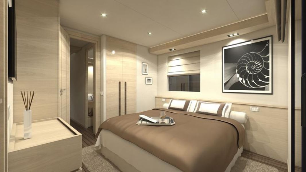 Overblue 44 Motor Yacht - 3 cab