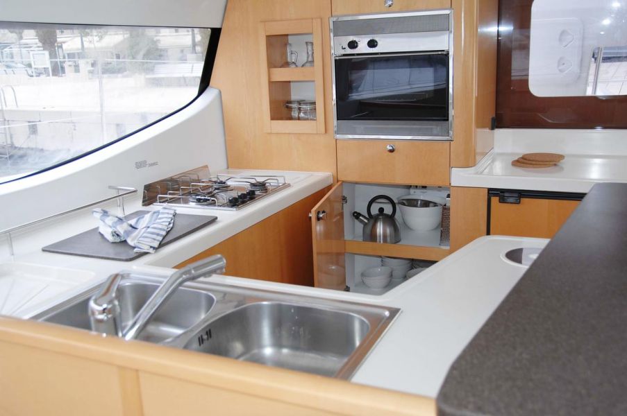 Salina 48