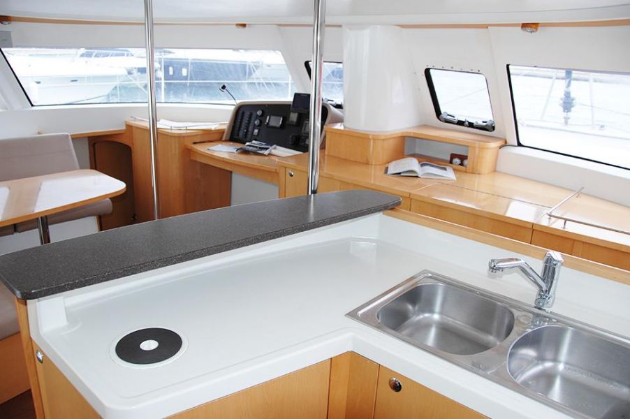 Salina 48