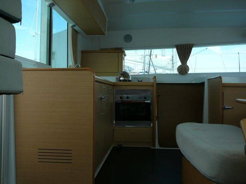 Lagoon 420 - 5 cab
