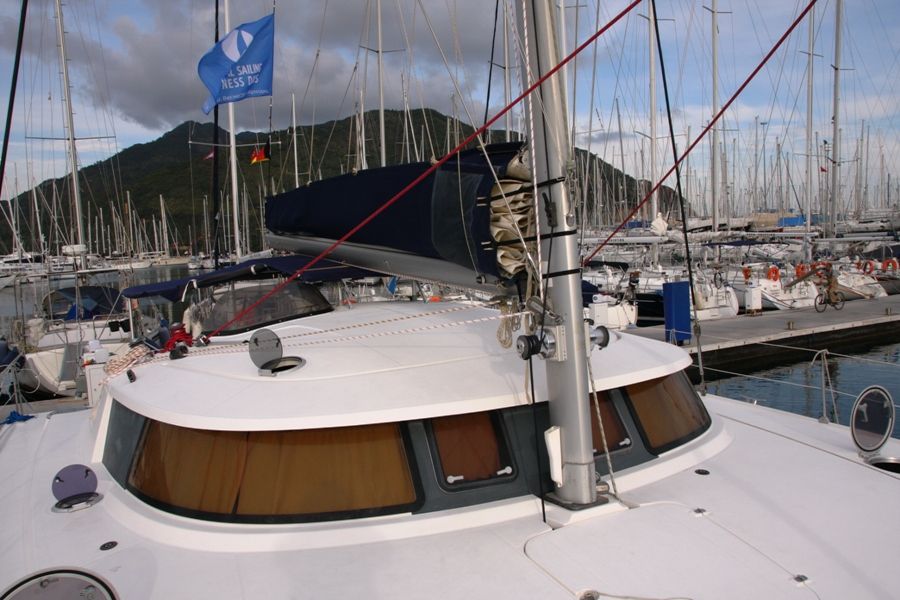 Belize 43 - 6 cab