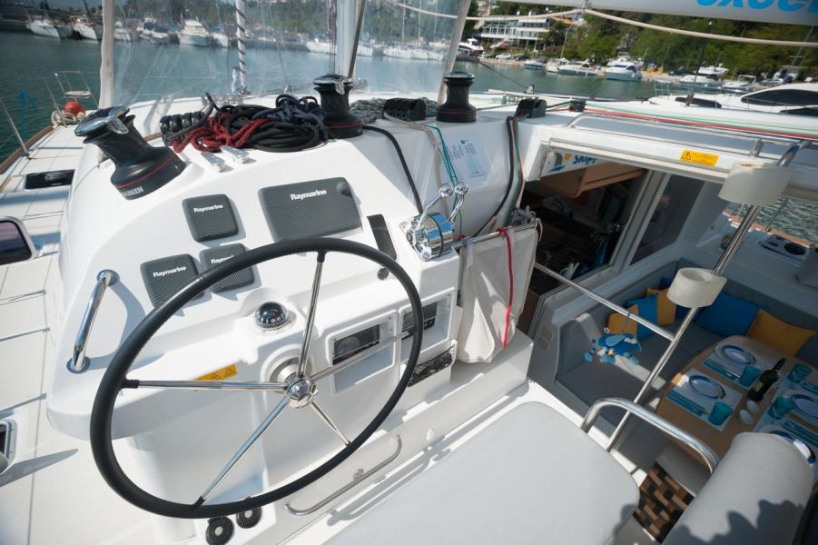 Lagoon 400 - 6 cab