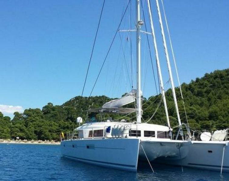 Lagoon 620