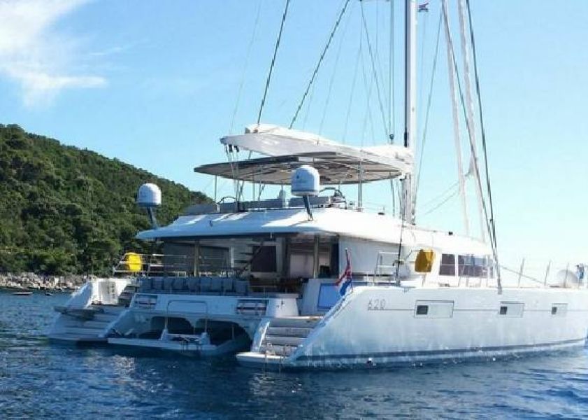 Lagoon 620