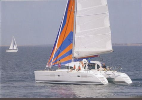 Lagoon 380 S2 - 4 + 2 cab