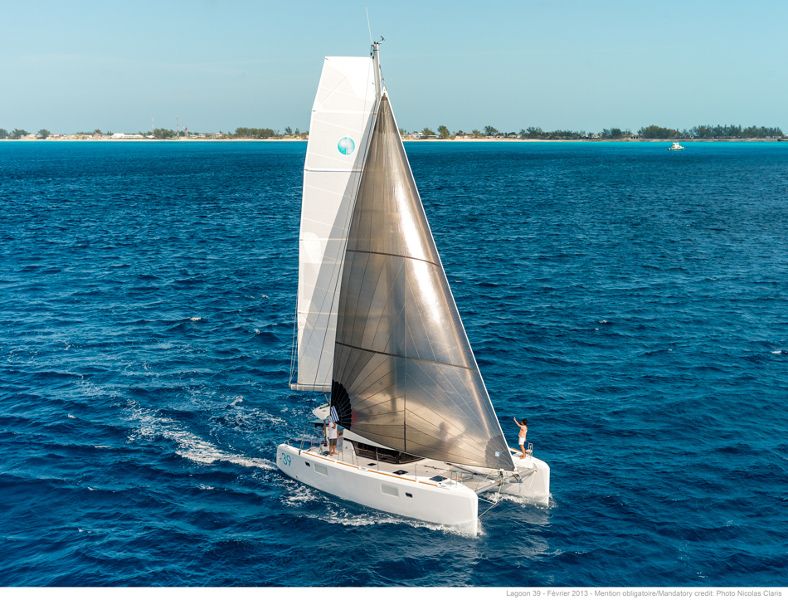 Lagoon 39 