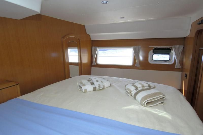 Lagoon 500