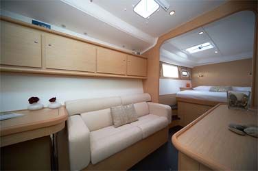 Lagoon 440