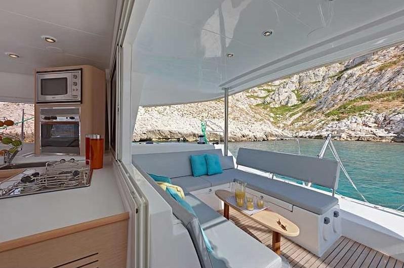 Lagoon 400