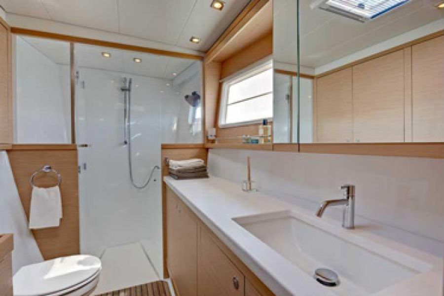 Lagoon 450 Luxe