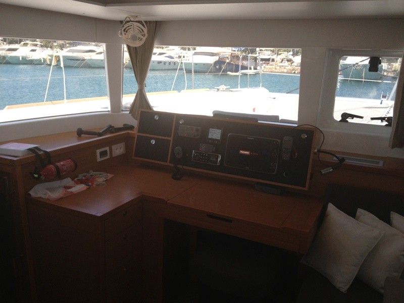 Lagoon 450 Owner Version