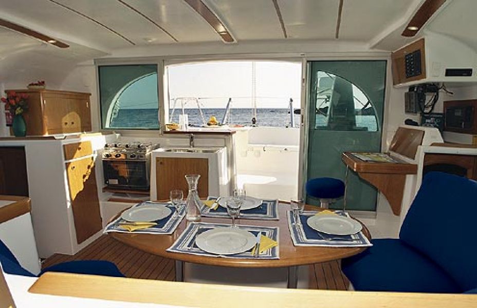Lagoon 380