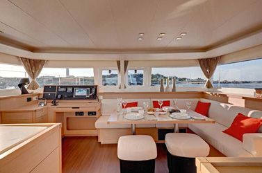 Lagoon 450