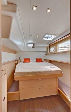 Lagoon 450
