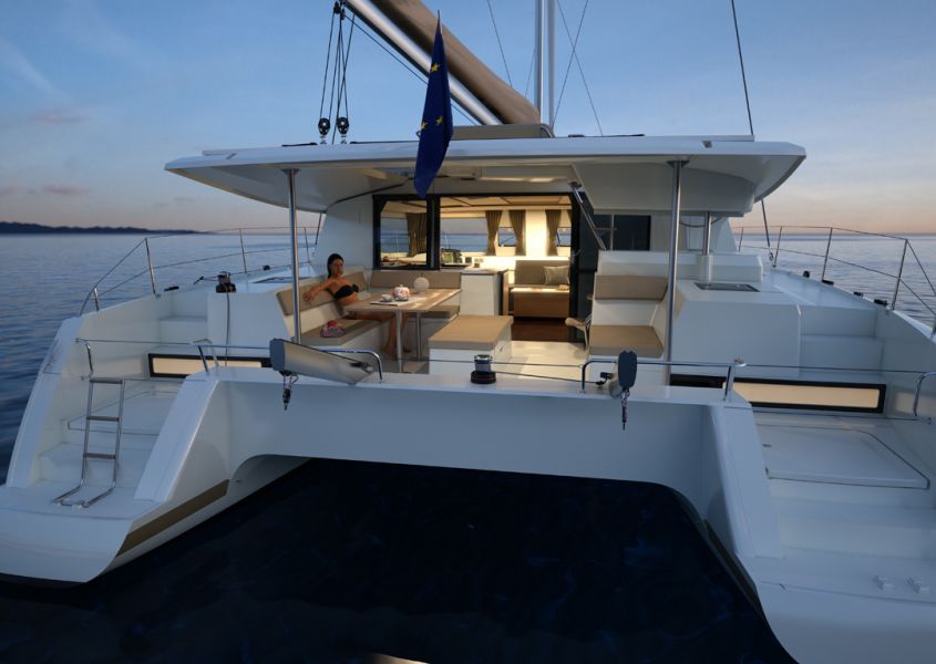 Helia 44