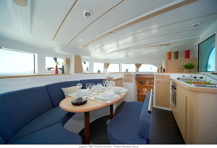 Lagoon 380 Owner Version