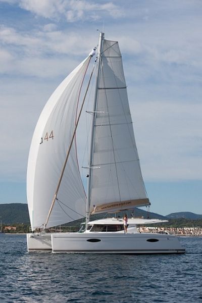 Helia 44 Evolution