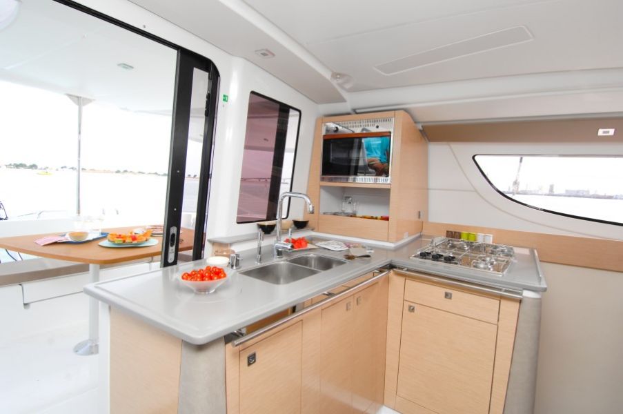 Lipari 41
