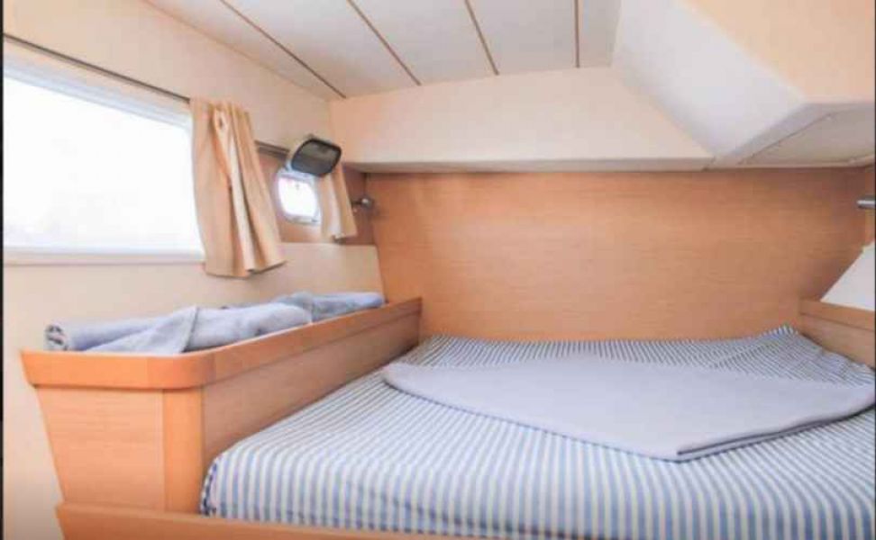 Lagoon 570(4 cab)