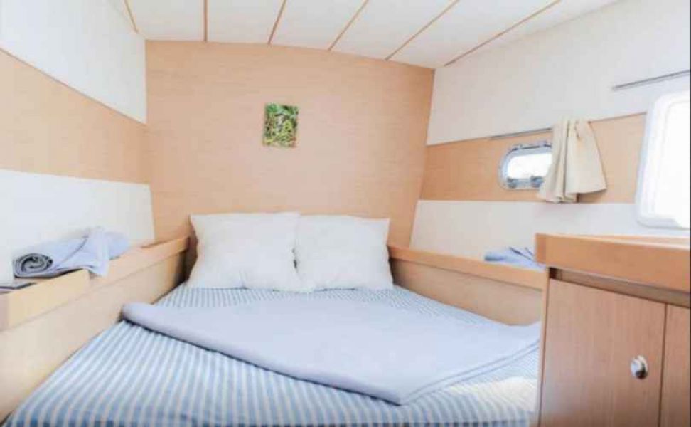 Lagoon 570(4 cab)
