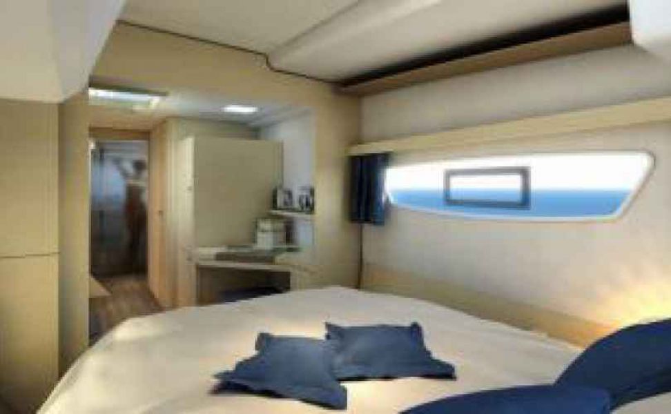 Fountaine Pajot Lucia 40