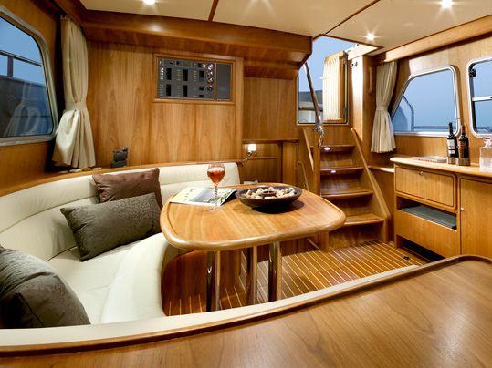 Lagoon 500