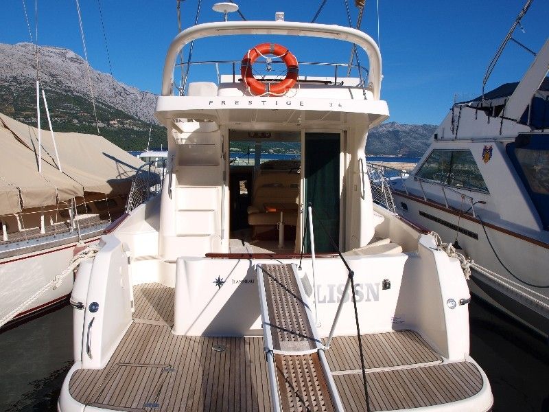 Jeanneau Prestige 36 Fly