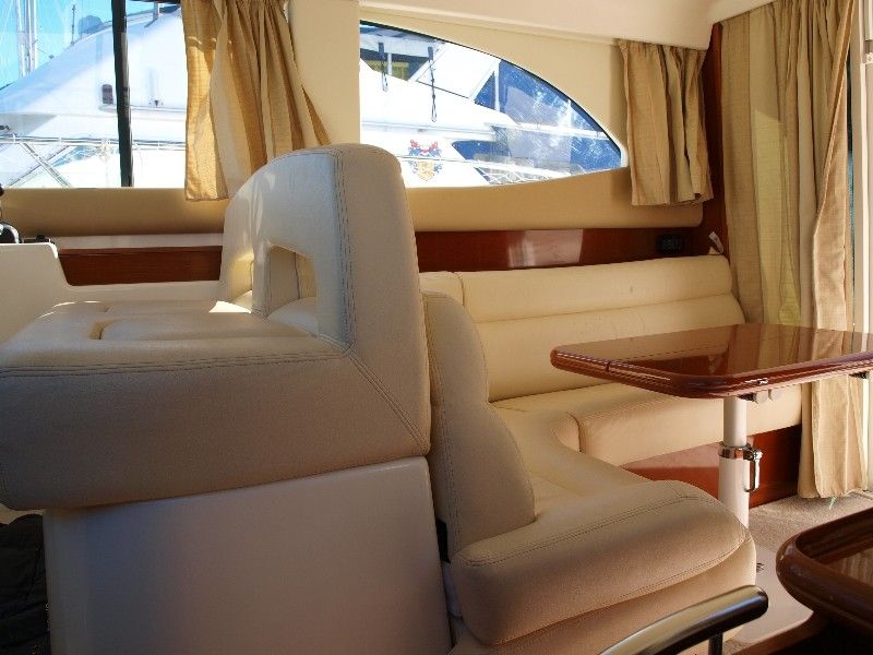 Jeanneau Prestige 36 Fly
