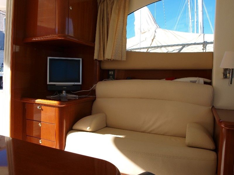Jeanneau Prestige 36 Fly
