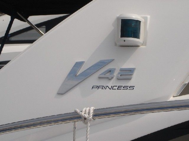 Princess V42