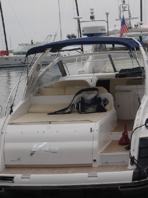 Princess V42