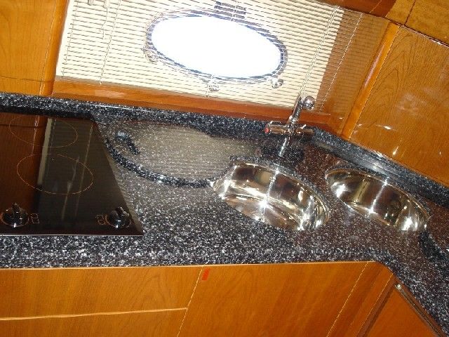 Princess V42