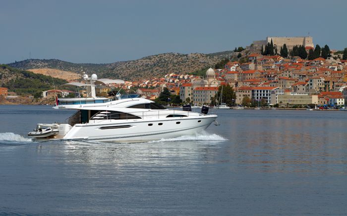 Fairline Squadron 58