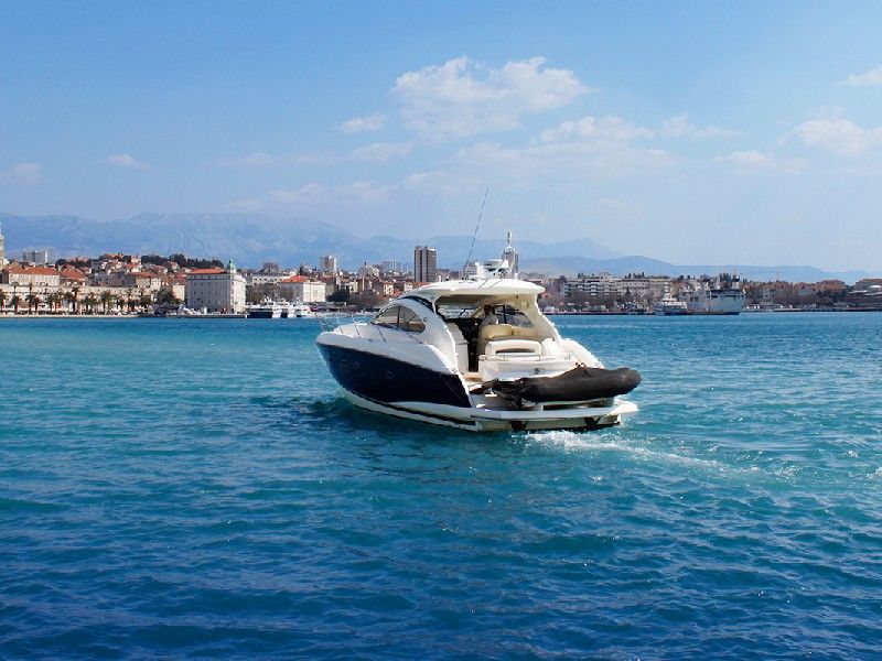 Sunseeker Portofino 47