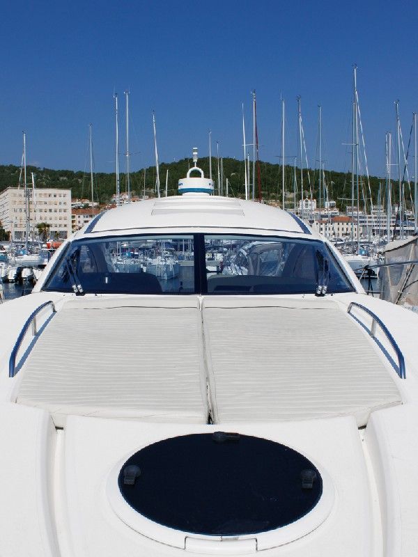 Sunseeker Portofino 47