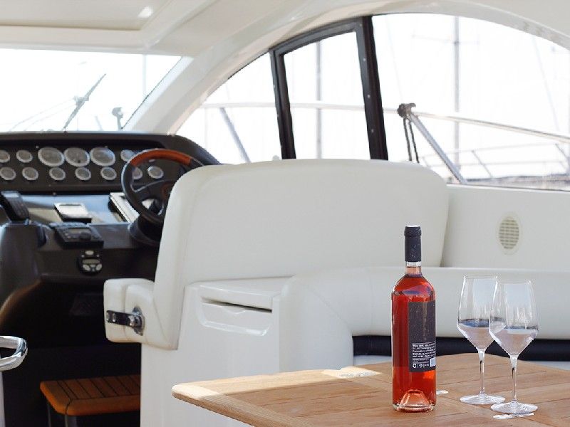 Sunseeker Portofino 47
