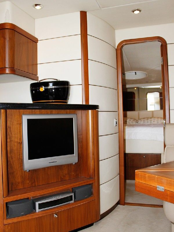 Sunseeker Portofino 47