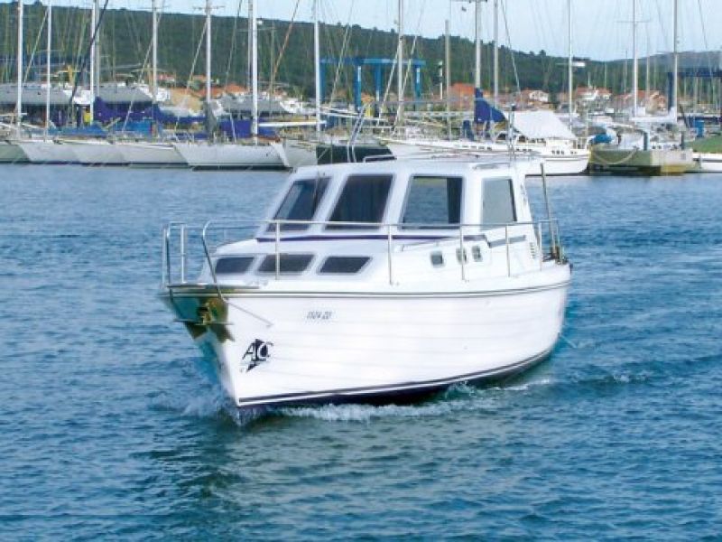 Adria 1002 05