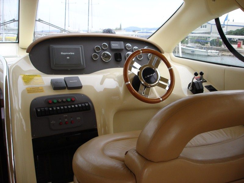 Azimut 39