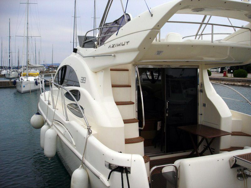Azimut 39