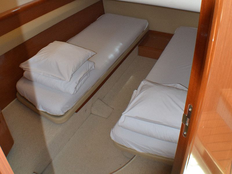 Jeanneau Prestige 42