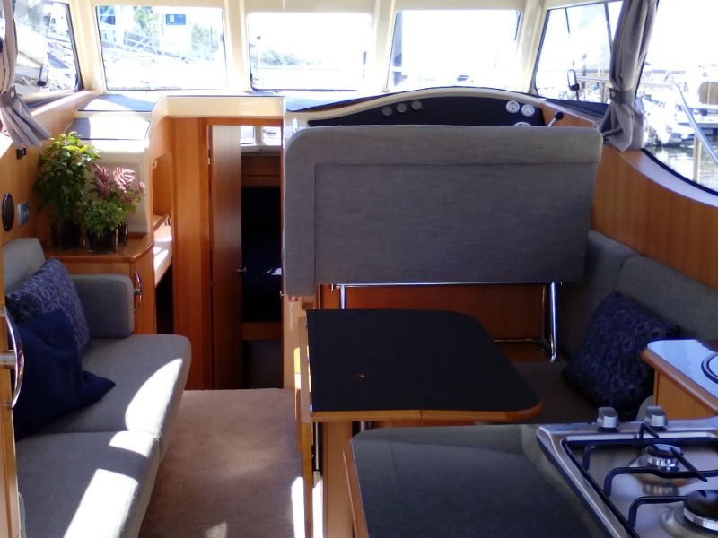 Greenline 33