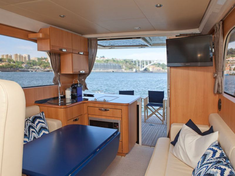 Greenline 33 Hybrid