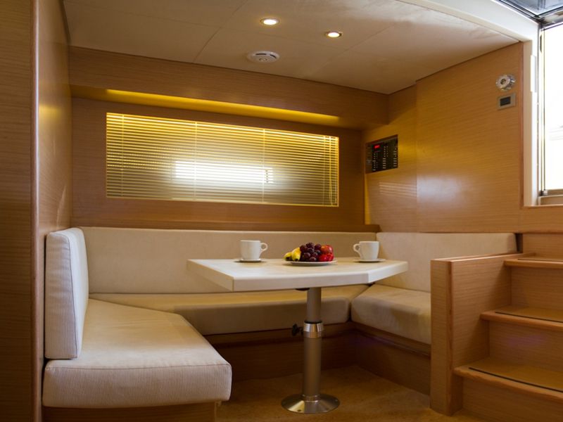 Cyrus 138 Flybridge