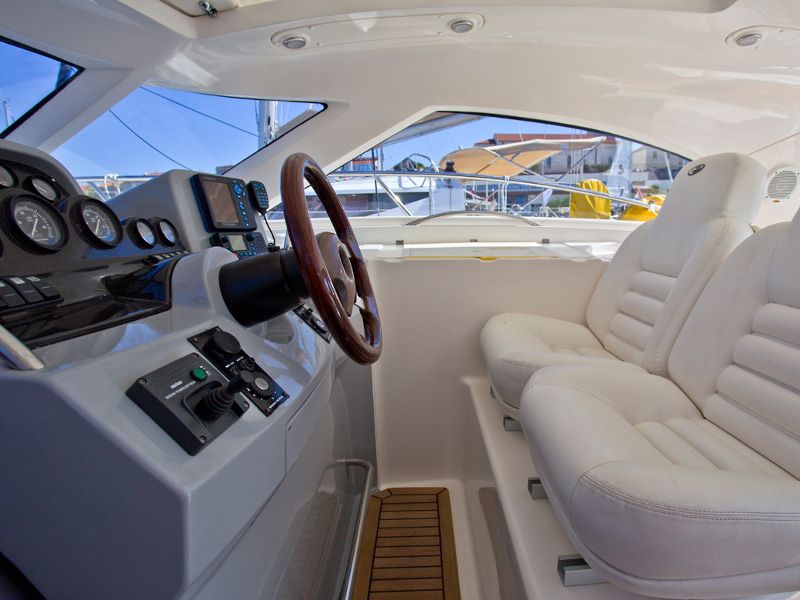 Elan Power 35