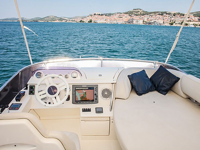 Azimut 43 Flybridge