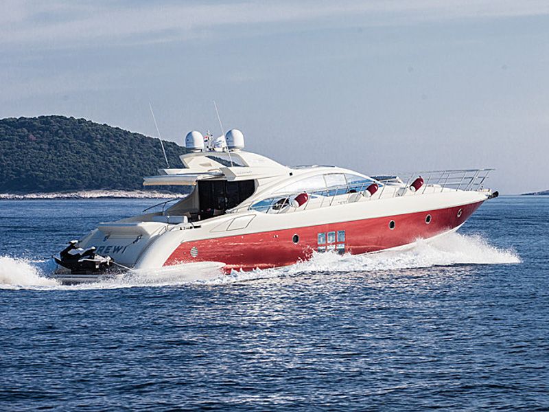 Azimut 68S