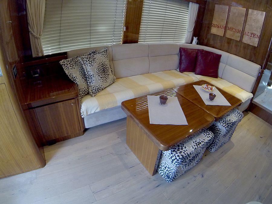 Elegance 70